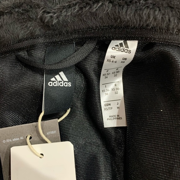 🎁 Adidas Originals Fleece Detail Half-Zip Sweatshirt - Picture 9 of 13